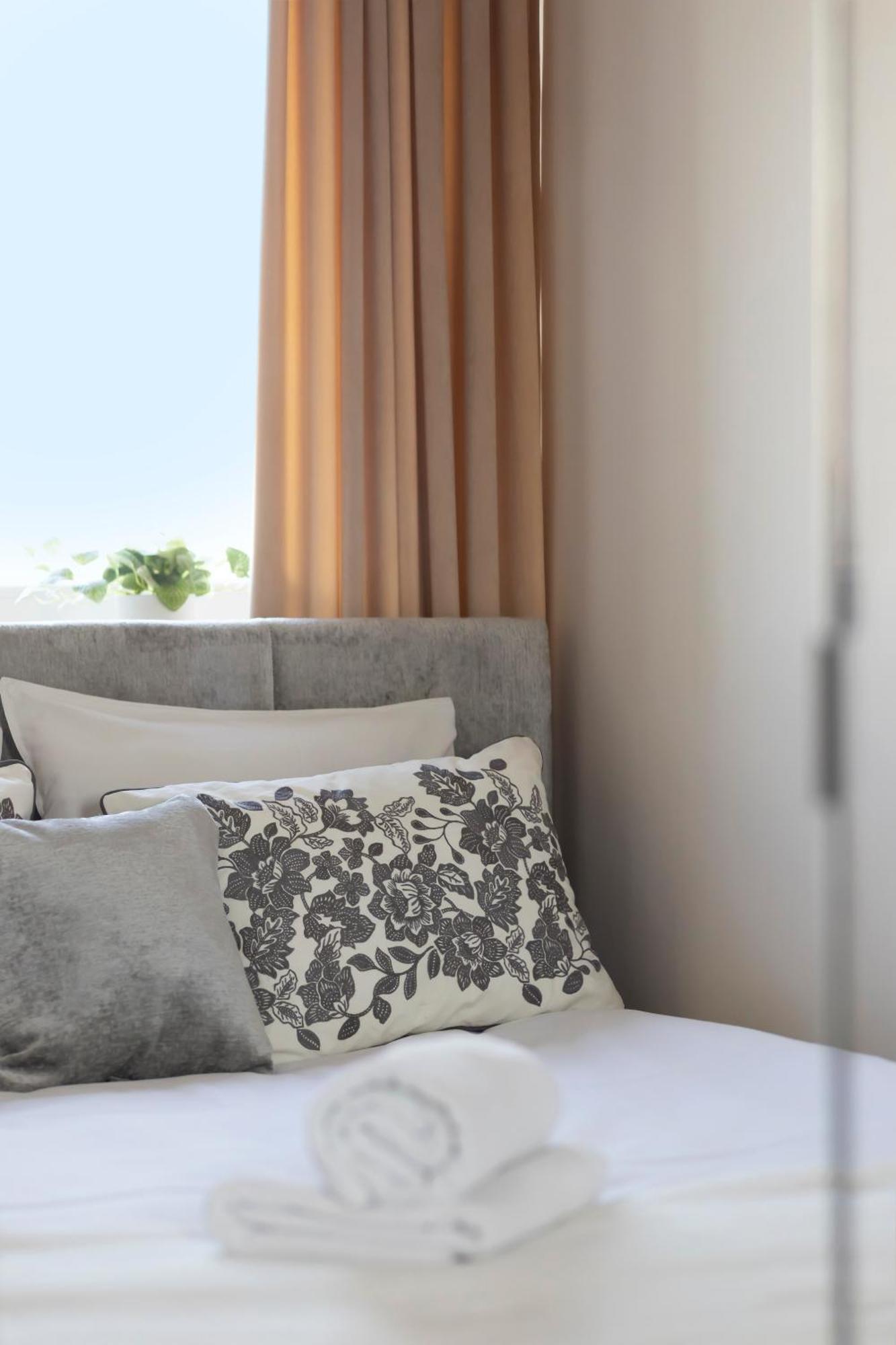 Elite Apartments Podwale Deluxe Гданськ Екстер'єр фото